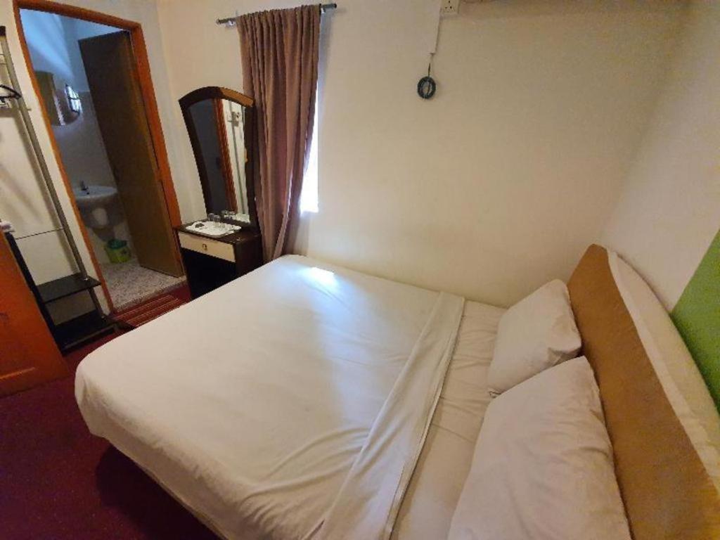 Oyo 1167 Rest And Go Hotel 클랑 외부 사진